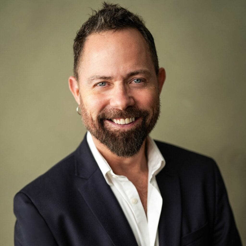 Duncan Stewart Leader